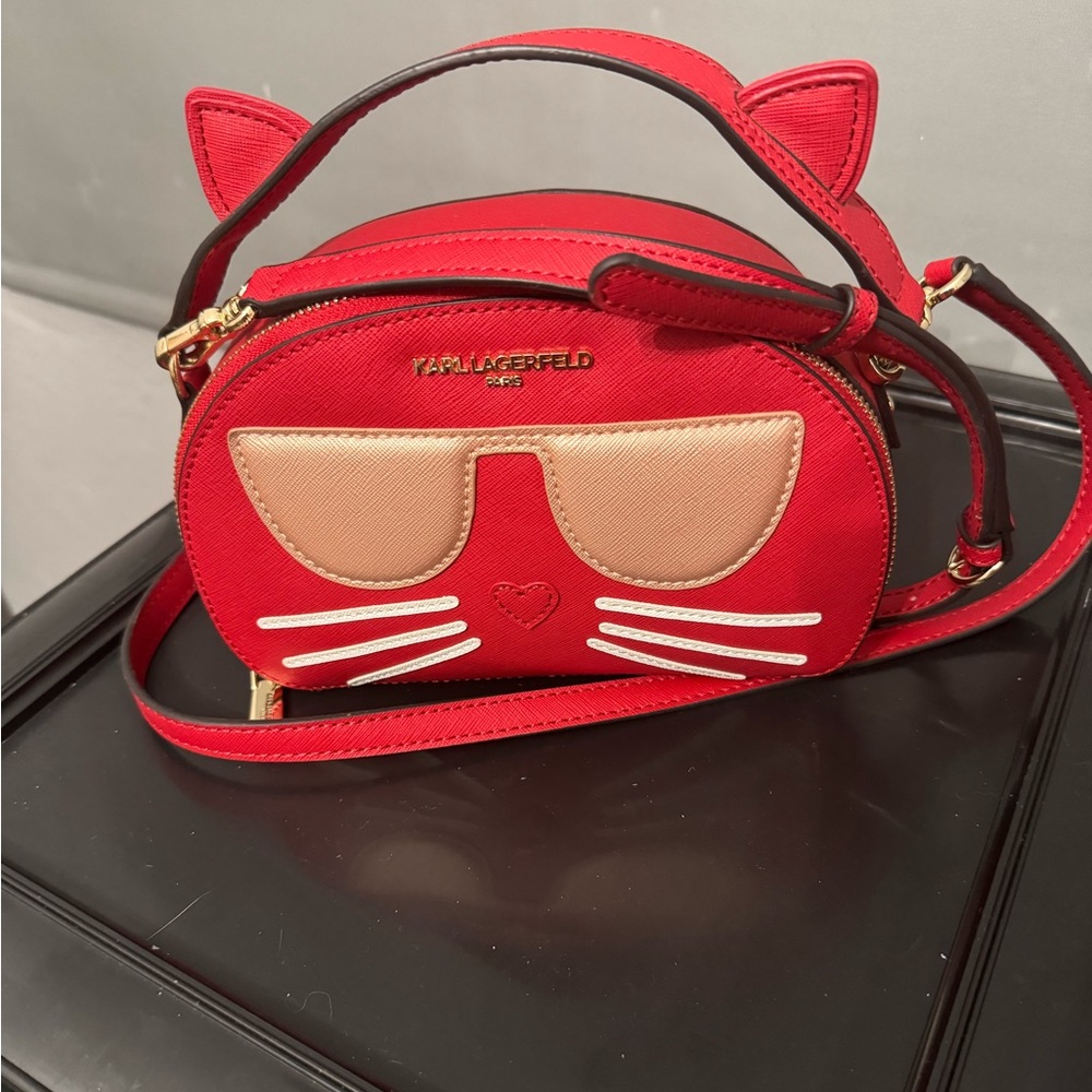 Karl Lagerfeld Red Crossbody!❤️ USED LIKE NEW